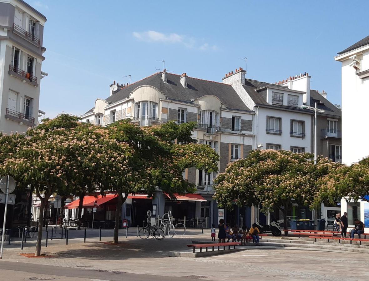 Residence Appart Centre Ville Lorient Calme Garage Bagian luar foto