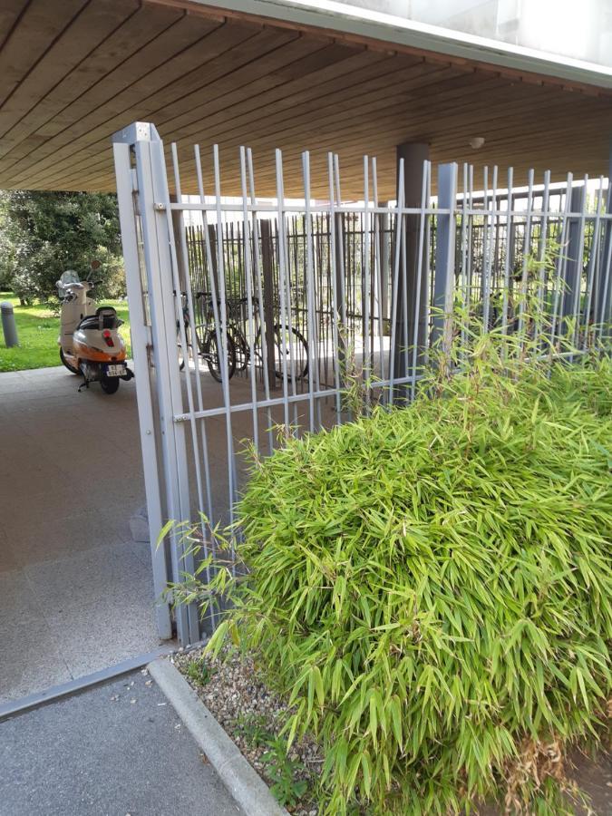 Residence Appart Centre Ville Lorient Calme Garage Bagian luar foto