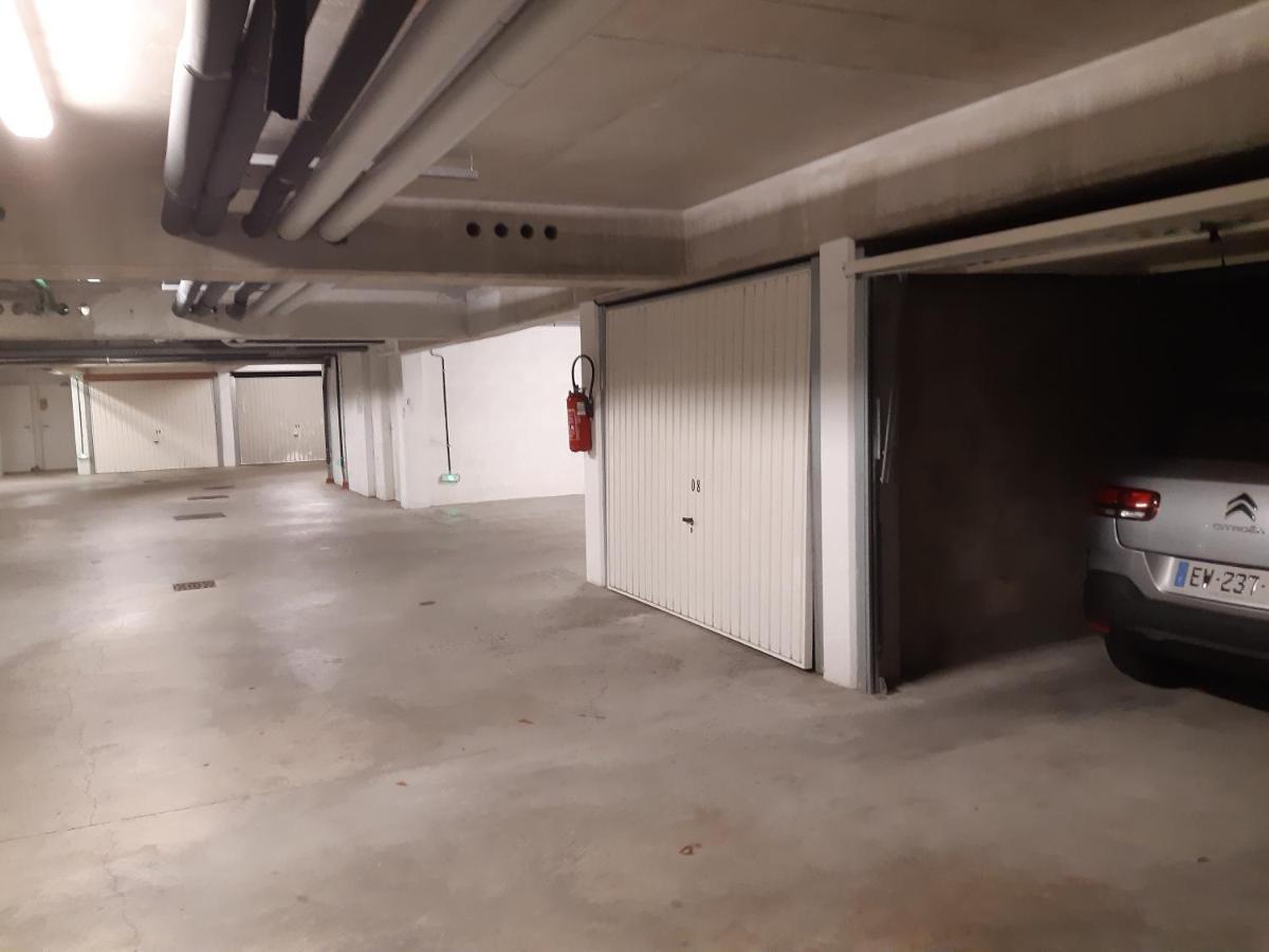 Residence Appart Centre Ville Lorient Calme Garage Bagian luar foto